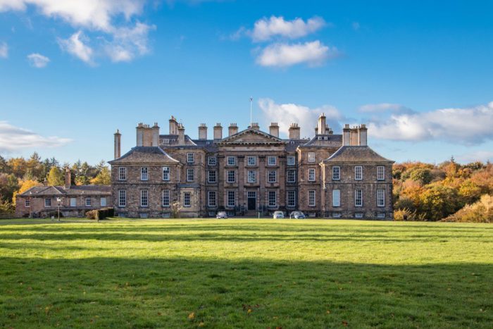 palace in Scotland. Study abroad.